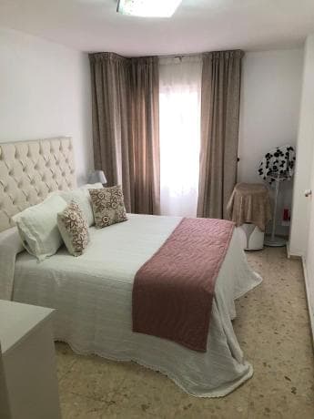 Продажа квартиры на Piso en Centro Ciudad - El Carmen, Vélez-Malaga, Велес-Малага
thumbnail 2