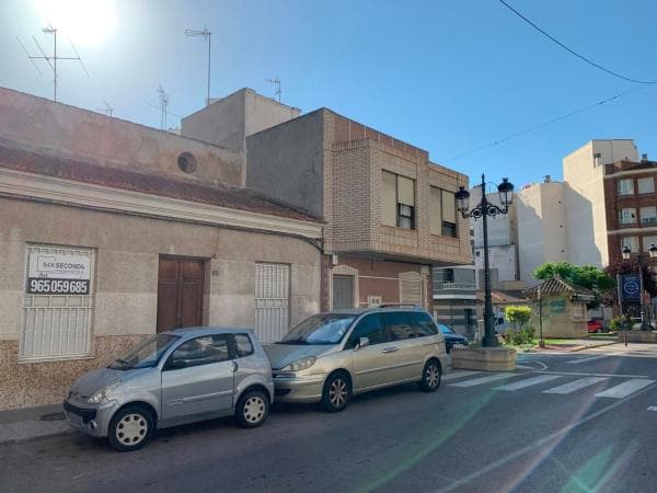 Terreno en Zona Pueblo, Guardamar del Segura photo 1