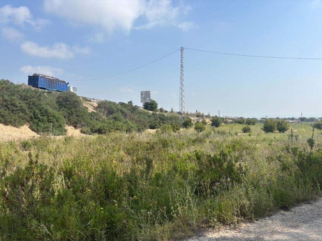 Terreno en venta en Elche / Elx, Alicante photo 5