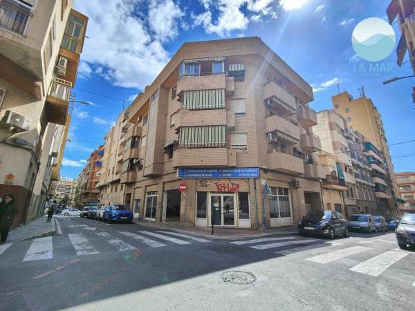 Local en Calle el Pilar, Santo Domingo, Alicante / Alacant thumbnail 2