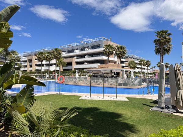 Venta de piso en Piso en Calle Pablo Picasso s/n, Playa Flamenca, Orihuela, Orihuela
photo 1