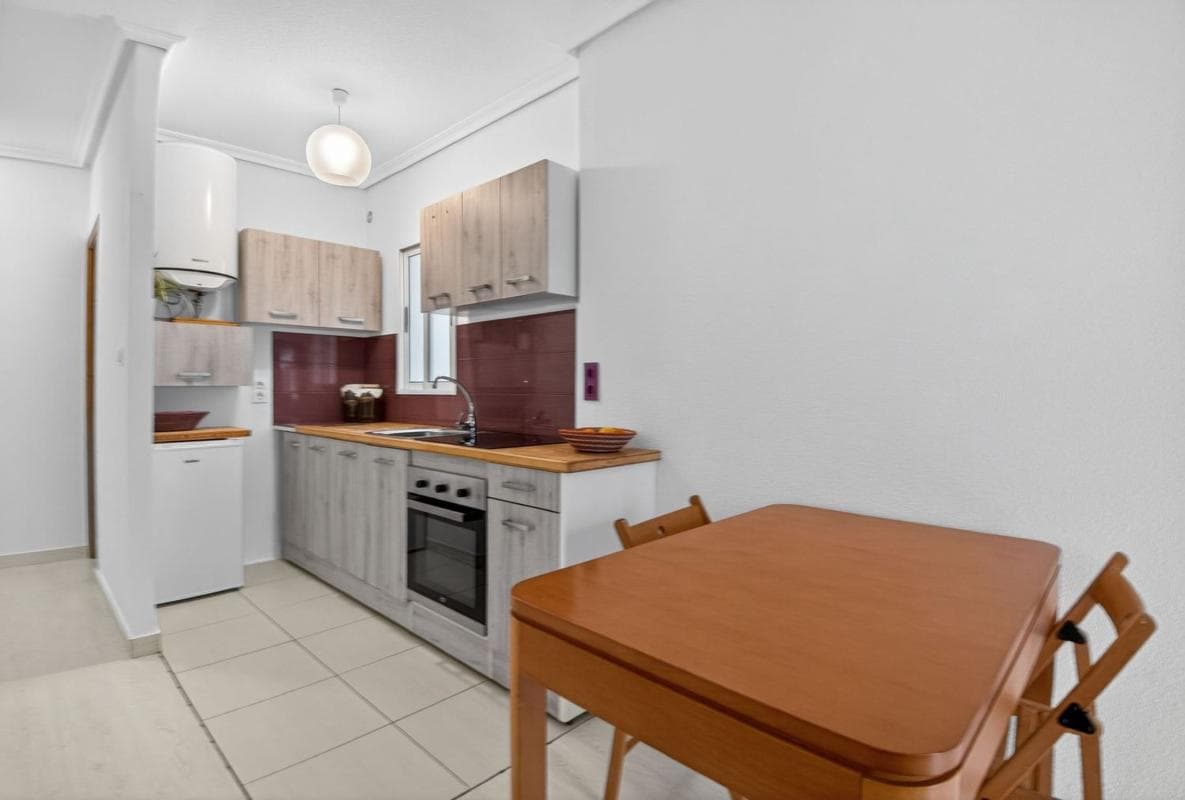 Продажа квартиры на Piso en CL San Emigdio, 27, El Molino, Torrevieja, Торревьеха
photo 5