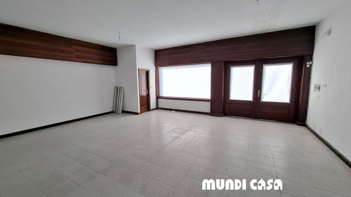 Sale of independent chalet in Casa o chalet en Calle Cimadevila, Boiro, Boiro
photo 4
