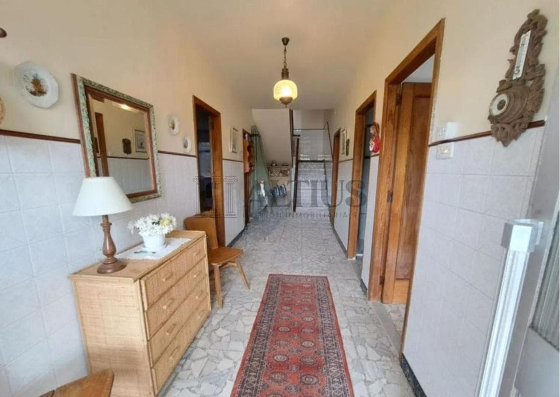 Properties for sale and rent in Spain photo 5
