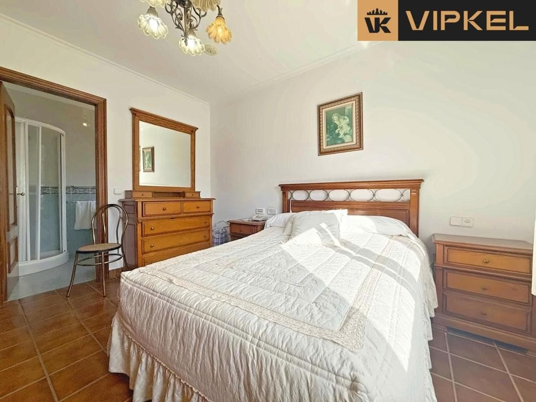 Propiedades en venta y alquiler en España photo 2