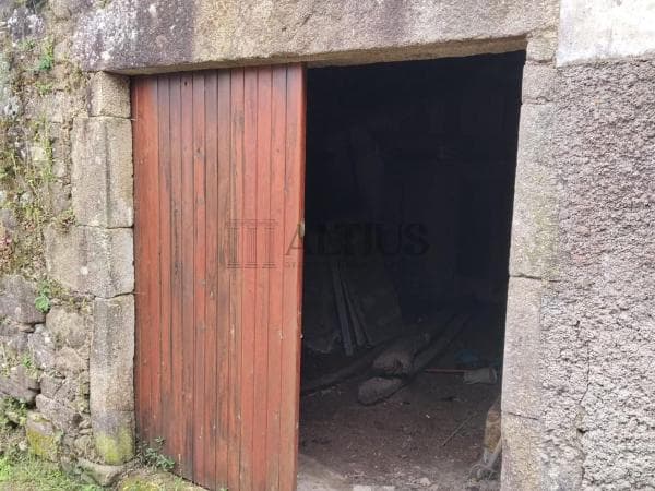 Finca rústica en venta en Casa rústica en Noia , Noia thumbnail 1