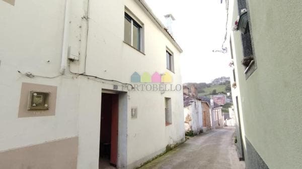 Chalet independiente en venta en Casa o chalet en Mañon, Mañon
thumbnail 1