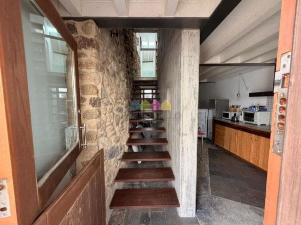 Chalet independiente en venta en Casa o chalet en Mañon, Mañon
thumbnail 1