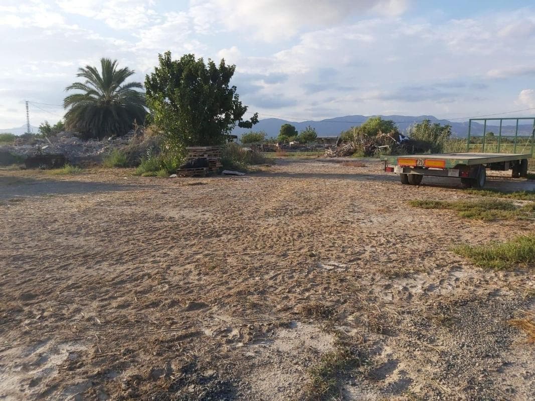Terreno en venta en Crevillente, Alicante photo 2