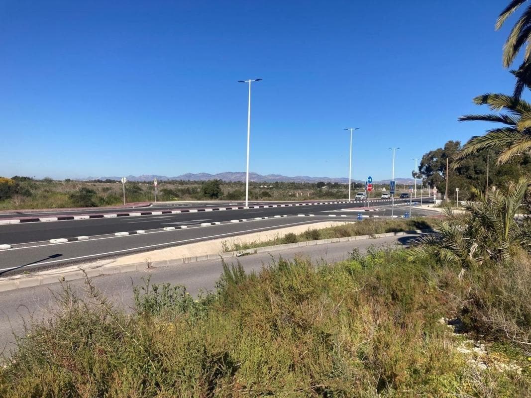 Terreno en venta en Santa Pola, Alicante photo 4