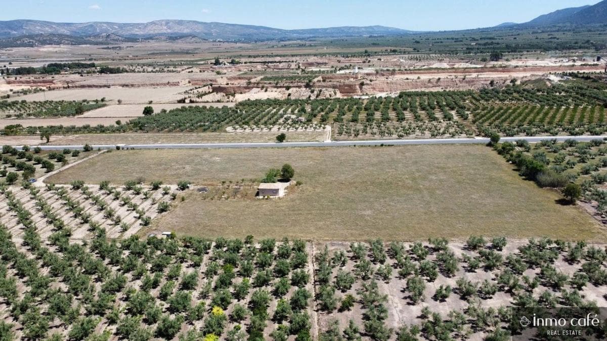 Terreno en venta en Biar, Alicante photo 5