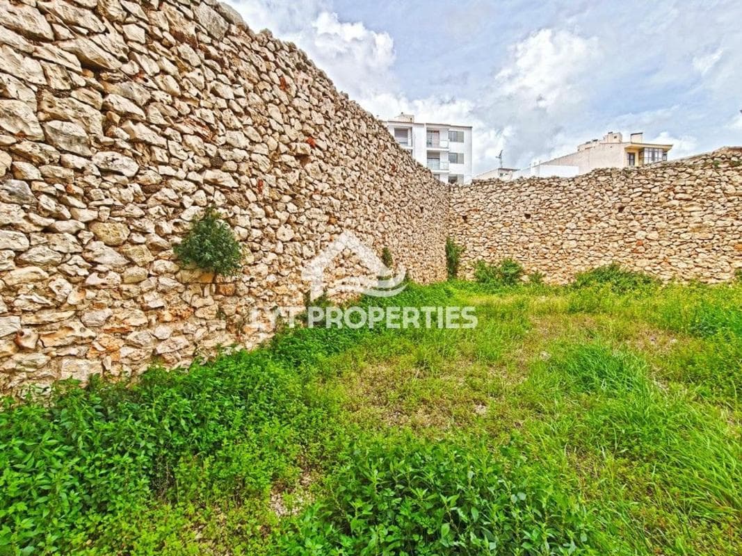 Land for sale in Gata de Gorgos, Alicante photo 3