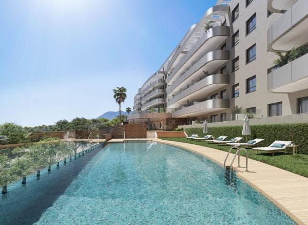Venta de piso en Piso en Calle Jose María Amado Arniches, 24, El Pinillo, Torremolinos, Torremolinos
photo 1