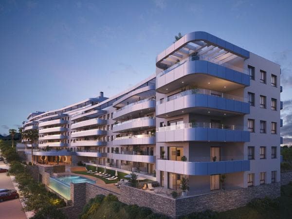 Venta de piso en Piso en Calle Jose María Amado Arniches, 24, El Pinillo, Torremolinos, Torremolinos
thumbnail 2