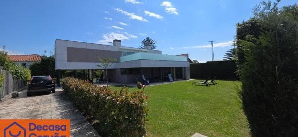 Casa o chalet independiente en Calle Cainzo, Dexo-Lorbé, Oleiros thumbnail 2
