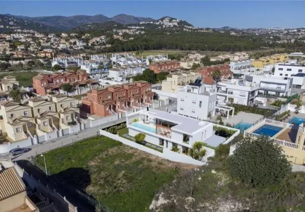 Terreno en partida Pla Roig I, Cometa-Carrió, Calpe photo 1