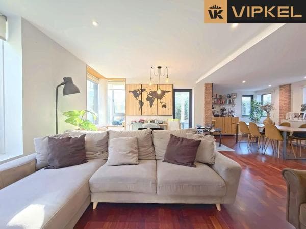 Chalet pareado en Avenida Valle- Inclán, Perillo, Oleiros thumbnail 2