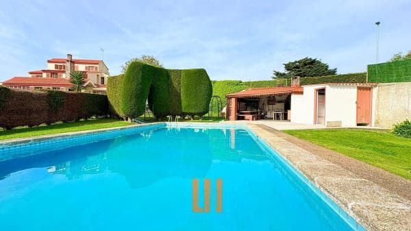 Casa o chalet independiente en Calle Artemisa s/n, Perillo, Oleiros thumbnail 1