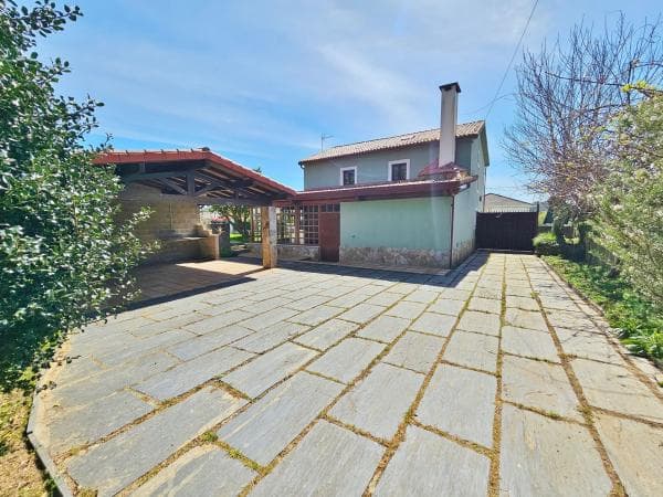 Casa o chalet independiente en Calle Croa, 152, Dorneda, Oleiros thumbnail 2