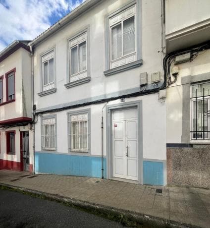 Chalet adosado en Porta Nova, Ferrol photo 1