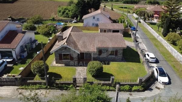 Chalet independiente en venta en Casa o chalet en Lugar Monetes, 16, Valdoviño, Valdoviño
photo 1