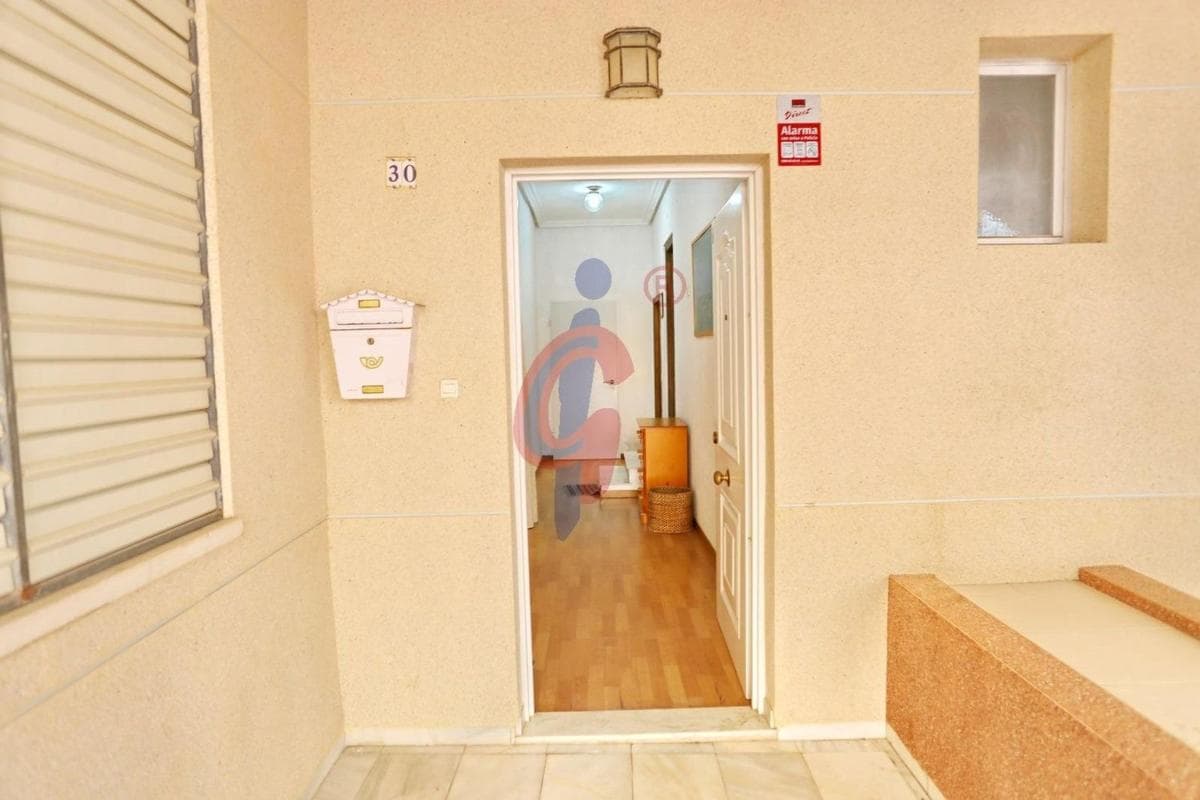 Propiedades en venta y alquiler en España photo 5