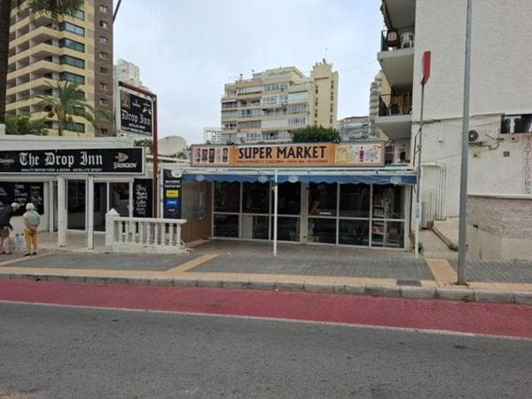 Nave en Calle de Londres, Zona Sierra Helada, Benidorm thumbnail 1