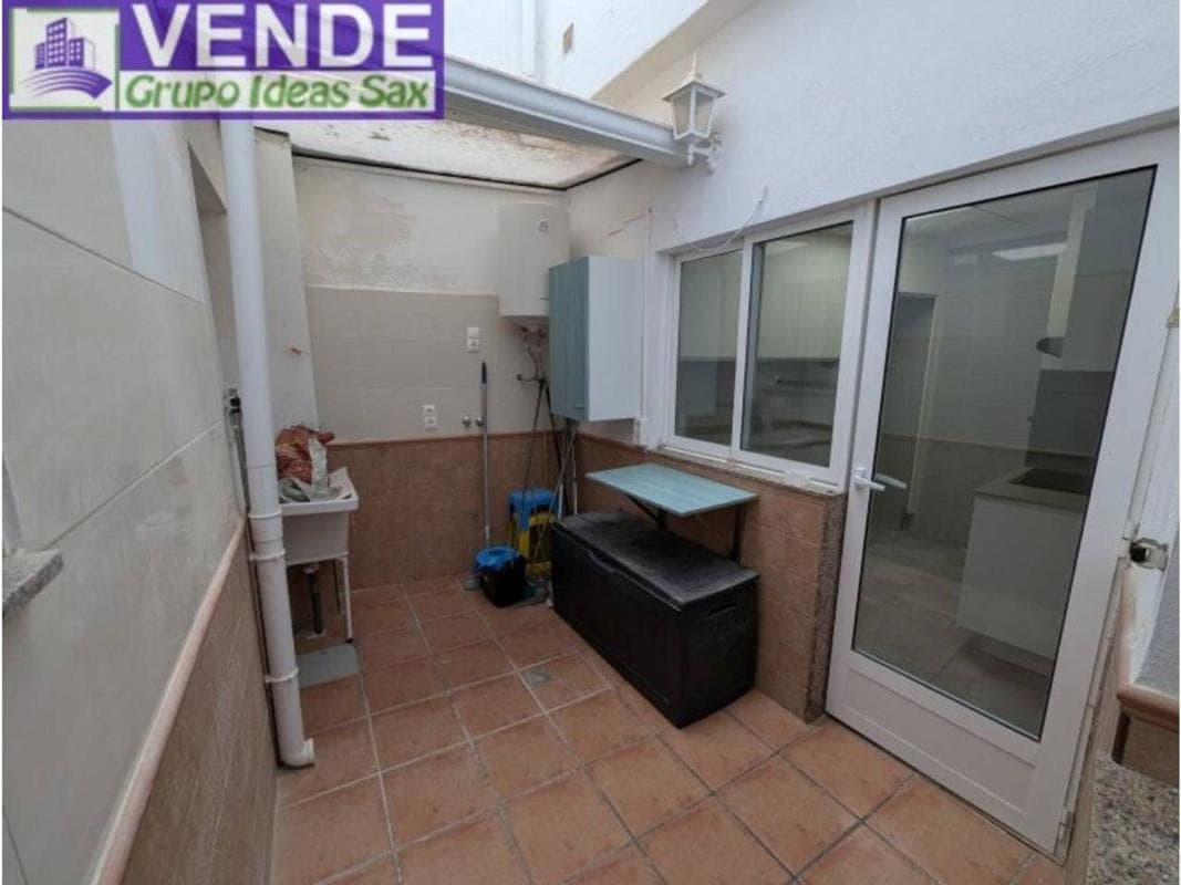 Propiedades en venta y alquiler en España photo 4