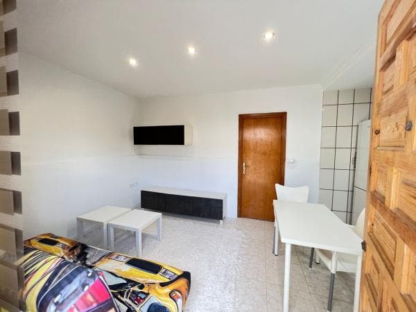 Chalet adosado en San Francisco, Villena thumbnail 1