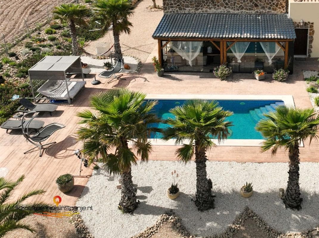 Properties for sale and rent in Spain photo 4