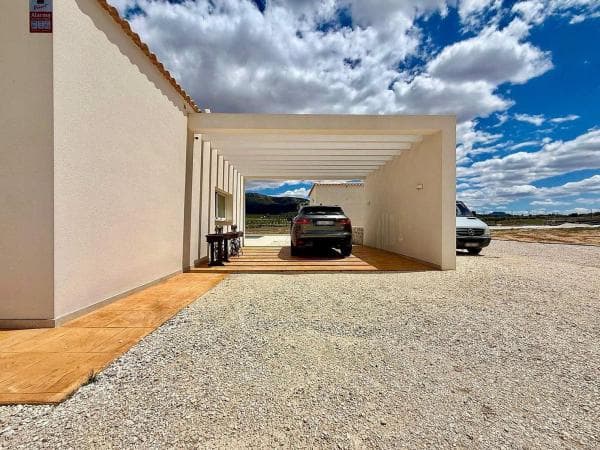 Independent chalet for sale in Casa o chalet en Avenida de la Constitución, Salinas, Salinas
thumbnail 1