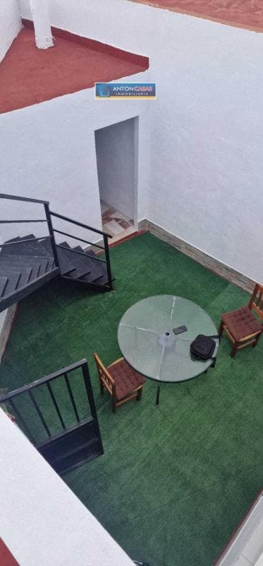 Properties for sale and rent in Spain photo 4