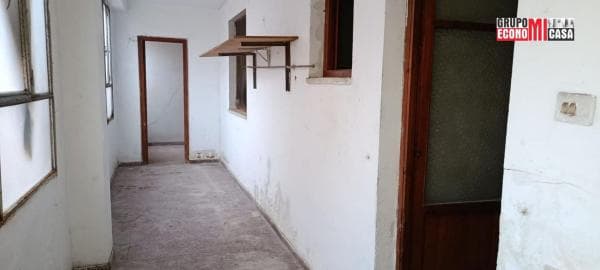 Venta de piso en Piso en Maestro Carrascosa - Banda de Música, Villena, Villena
thumbnail 2