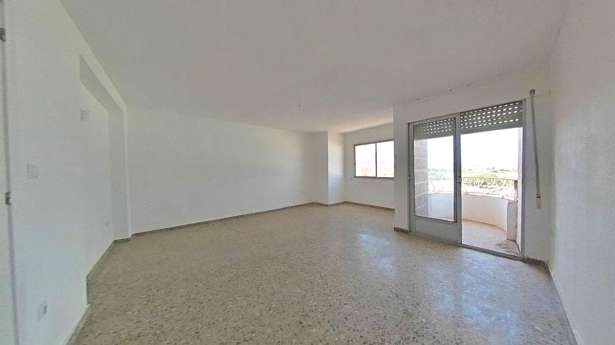 Venta de piso en Piso en Calle Sancho Medina, 24, El Carril - Paseo de Chapi, Villena, Villena
photo 4