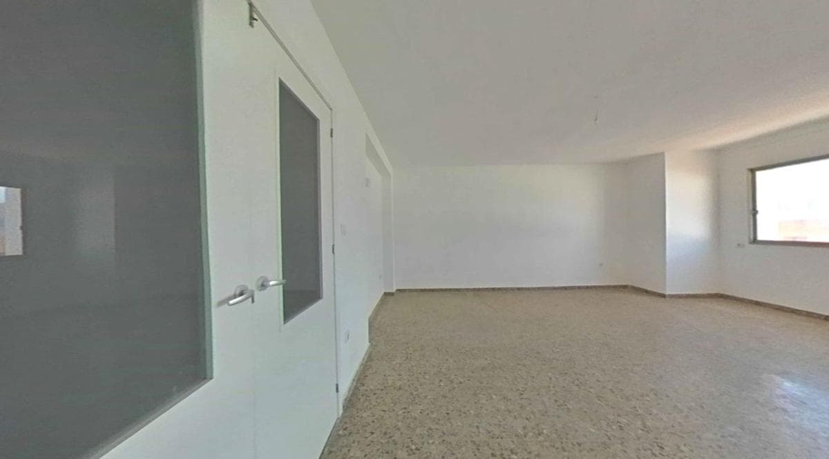 Venta de piso en Piso en Calle Sancho Medina, 24, El Carril - Paseo de Chapi, Villena, Villena
photo 5