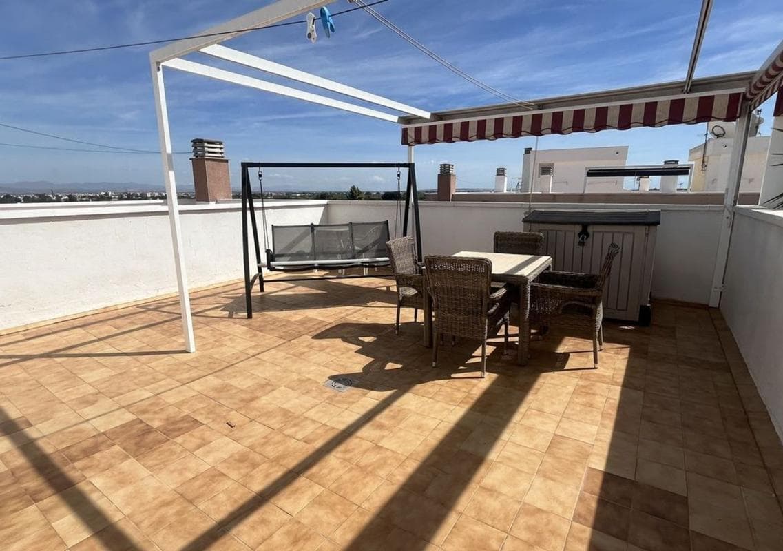 Venta de piso en Piso en Avenida de María del Mar Rodríguez, Algorfa, Algorfa
photo 2
