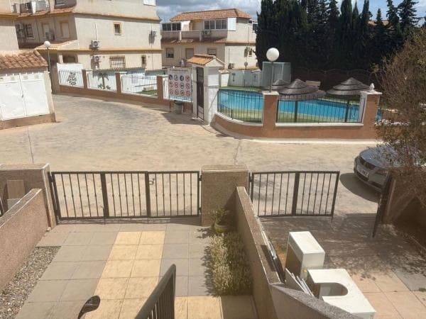 Chalet adosado en Calle Manuel de Falla, 83, Algorfa thumbnail 2