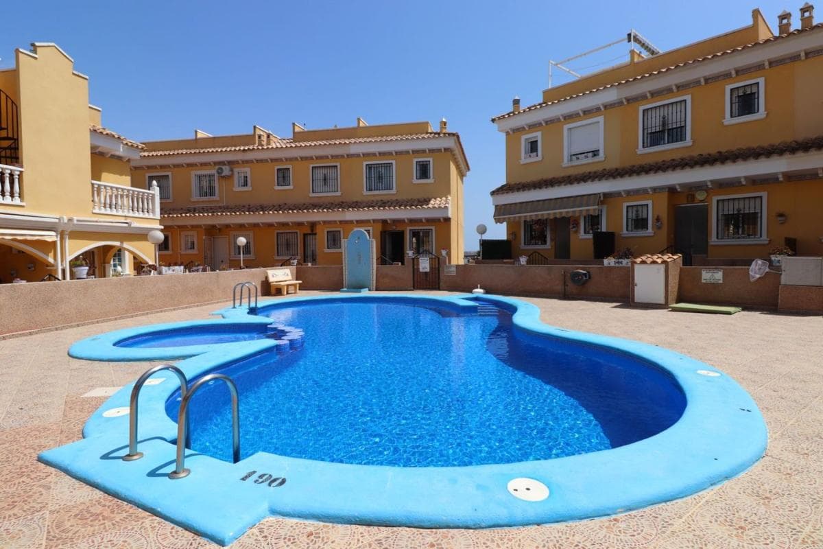 Propiedades en venta y alquiler en España photo 3