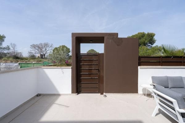 Casa o chalet independiente en Calle Torrevieja, Algorfa thumbnail 1