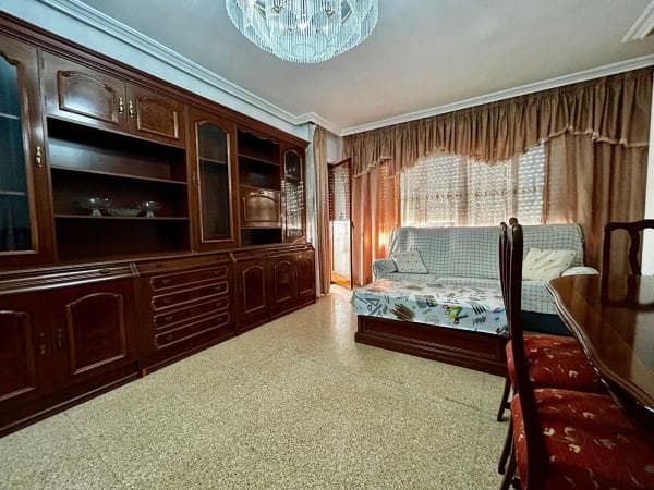 Sale of flat in Piso en Plaza de la Libertad, Almoradí, Almoradí
thumbnail 2