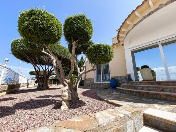 Casa o chalet independiente en Avenida del Mar, Almoradí thumbnail 2