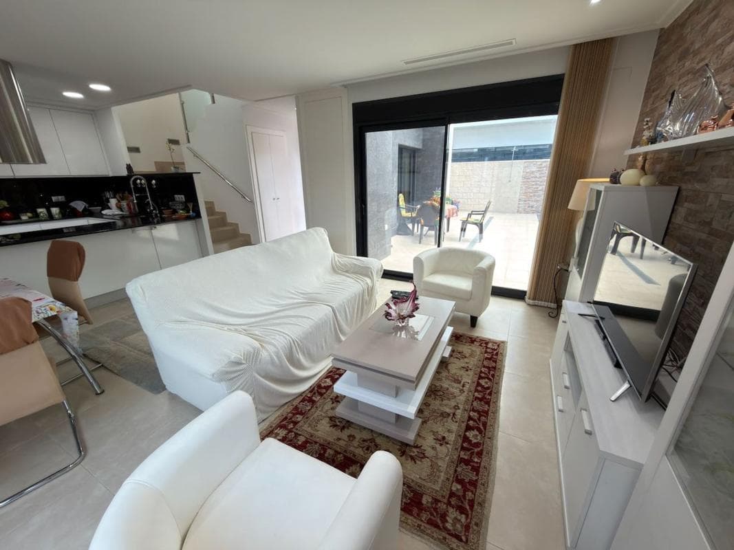 Sale of independent chalet in Casa o chalet en Benijofar, Benijofar
photo 4