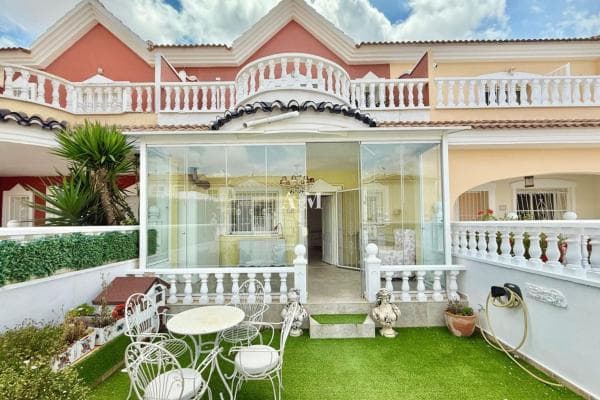 Chalet pareado en Benijofar photo 1