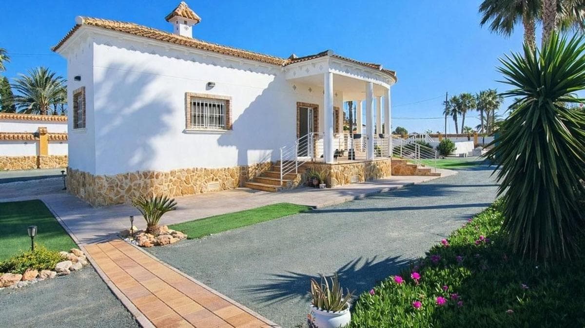 Propiedades en venta y alquiler en España photo 2