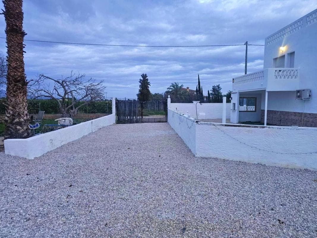 Propiedades en venta y alquiler en España photo 5