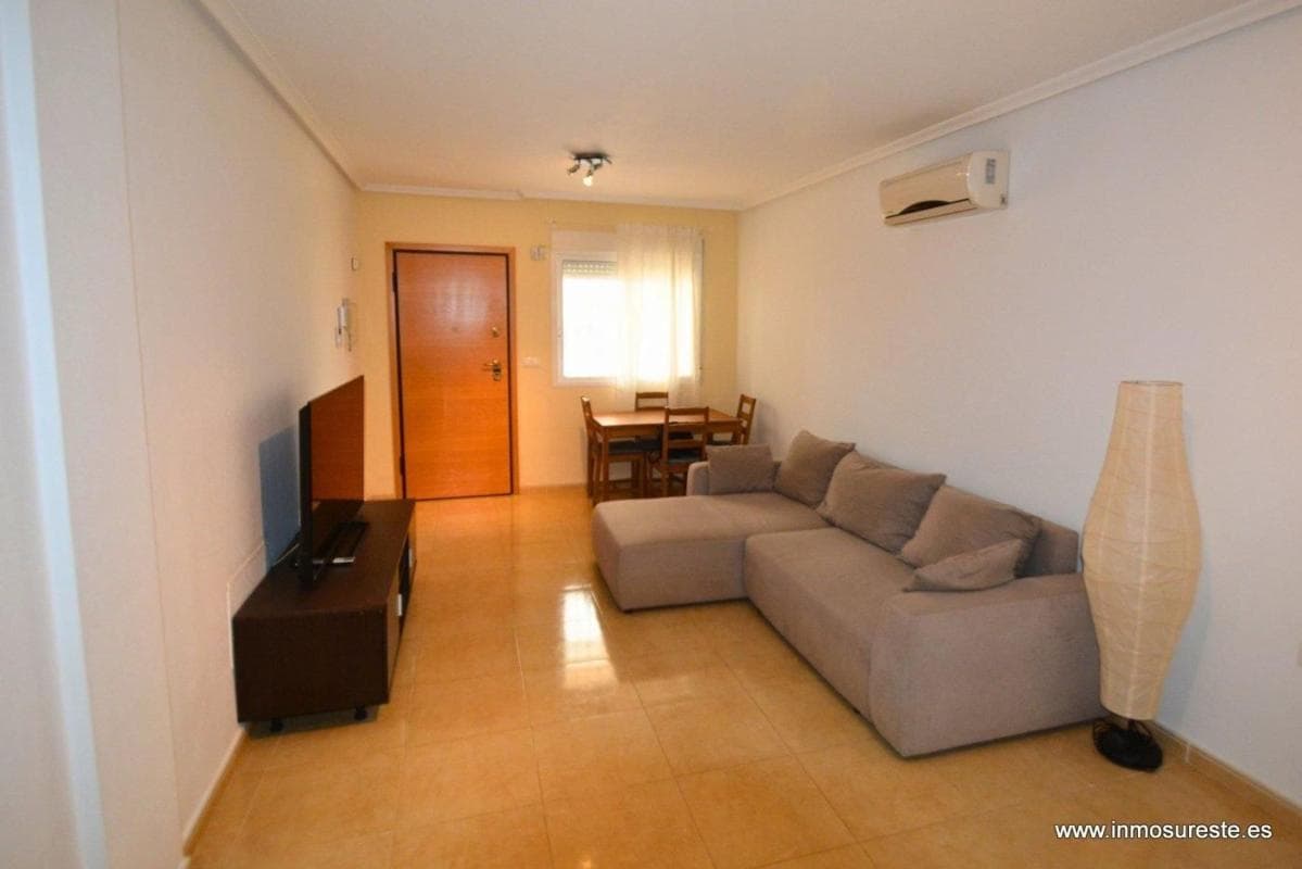 Propiedades en venta y alquiler en España photo 2