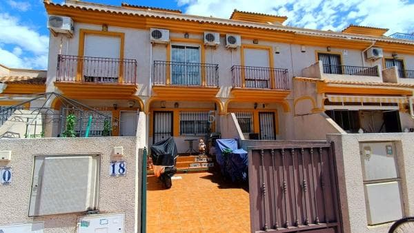 Independent chalet for sale in Casa o chalet en Daya Nueva, Daya Nueva
photo 1