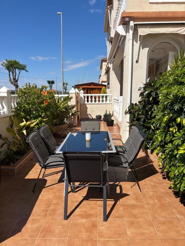 Sale of apartment in Piso en Avenida Juan Carlos I, 103, Daya Vieja, Daya Vieja
photo 5