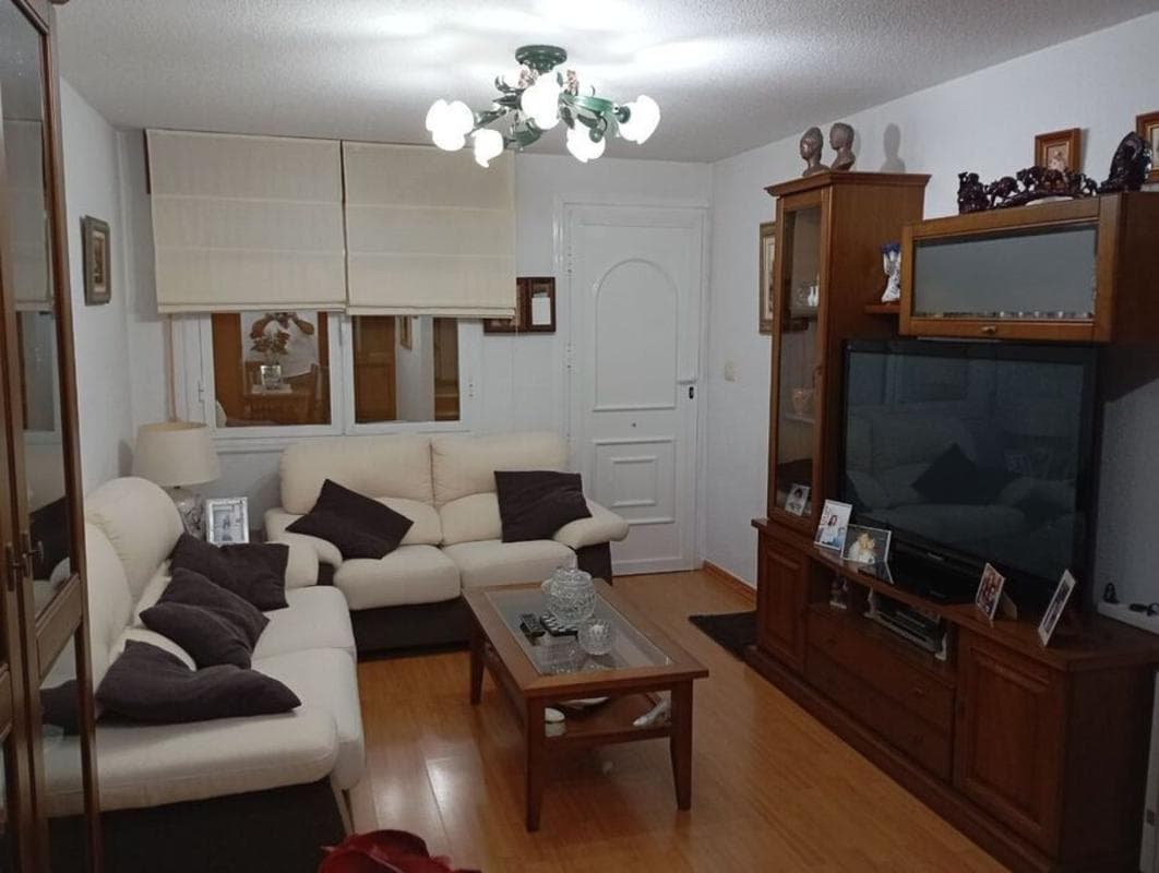 Properties for sale and rent in Spain photo 3
