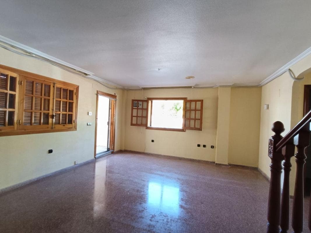 Venta de chalet independiente en Casa o chalet en Calle Tobarra, Dolores, Dolores
photo 3